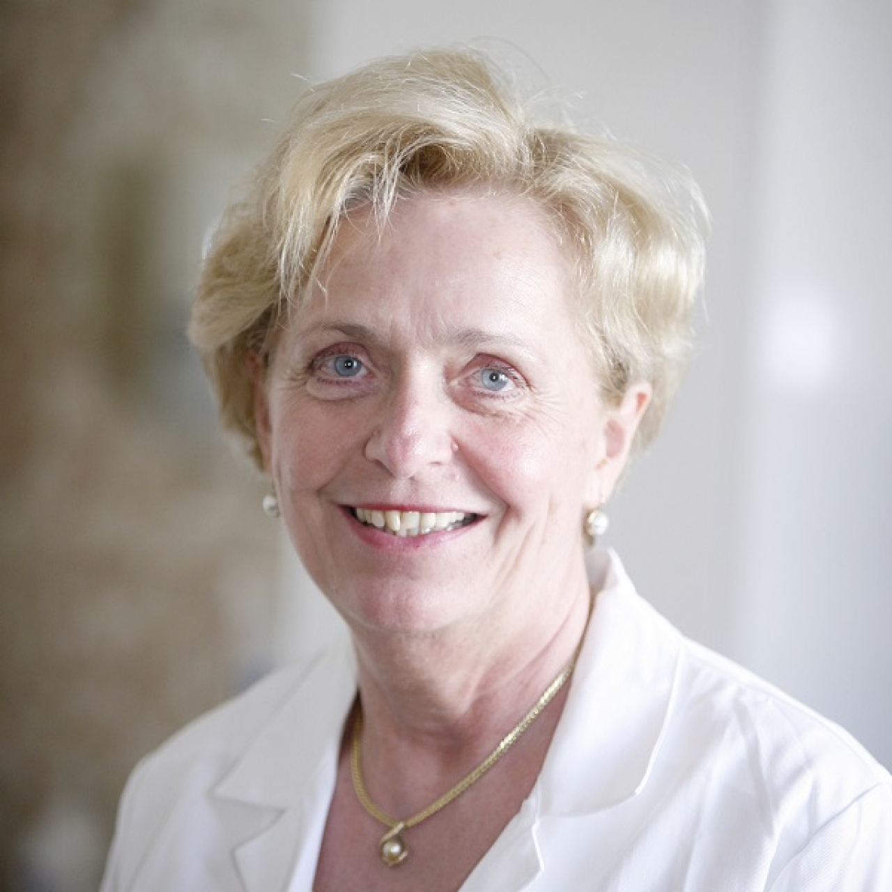 Dr. Werling Kl&aacute;ra Ph.D. med.habil.