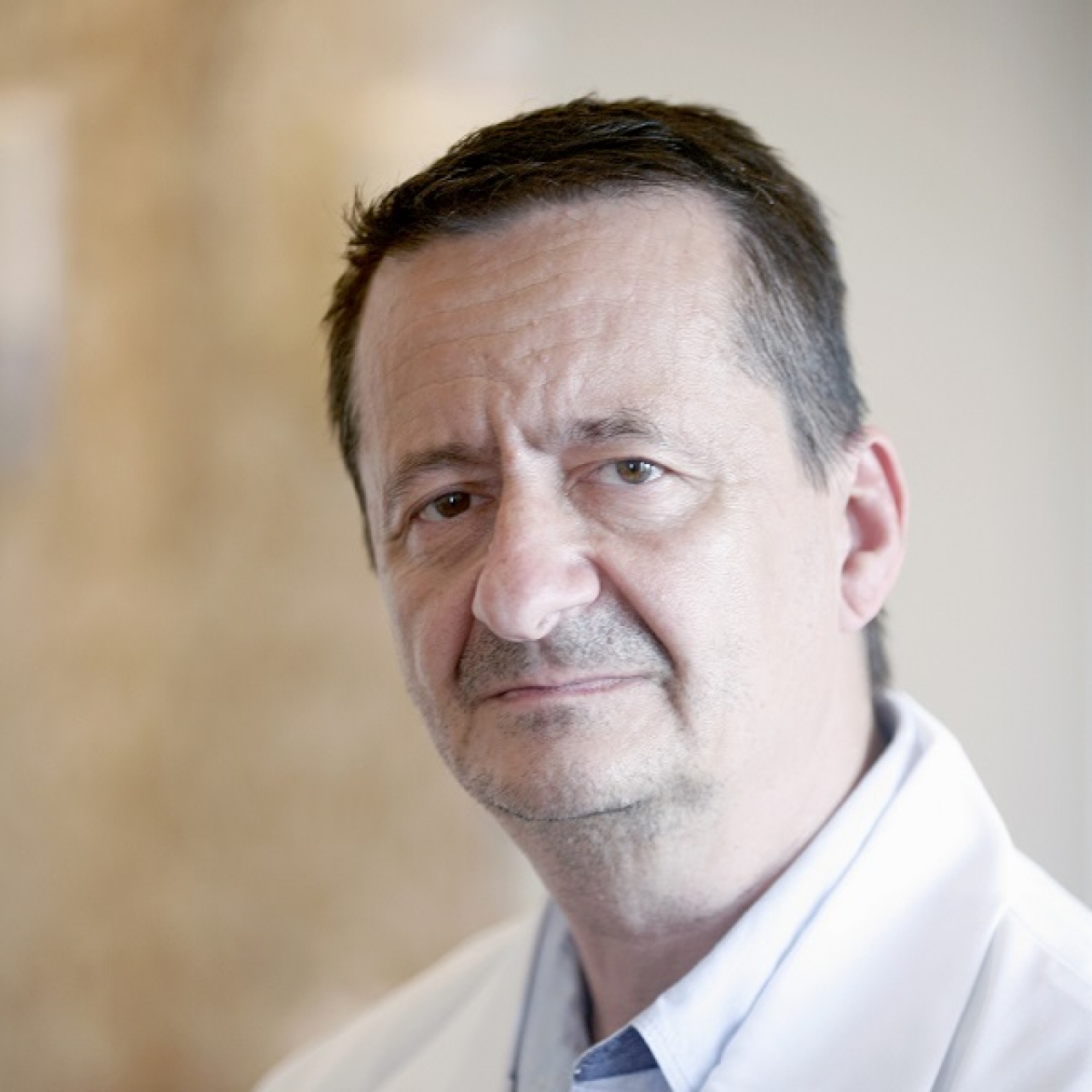 Prof. dr. K&oacute;bori L&aacute;szl&oacute; FACS, FEBS