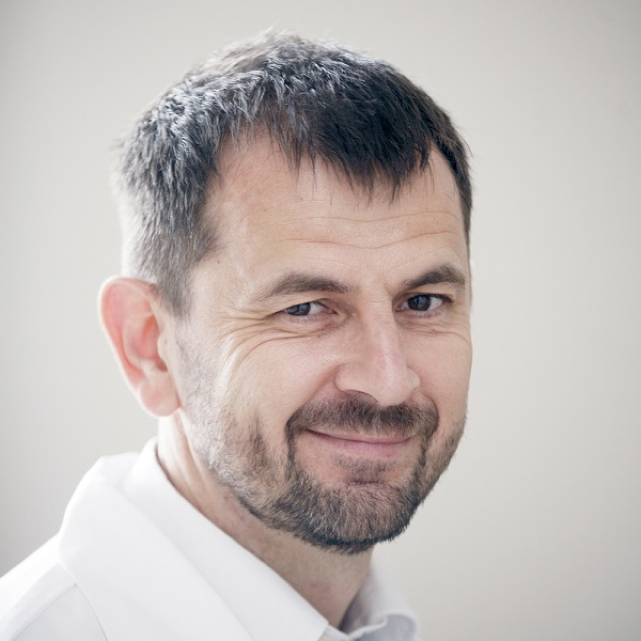 Prof. Dr. Miheller P&aacute;l